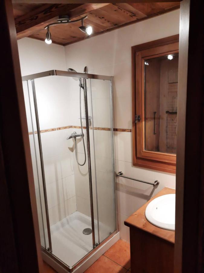 Le Petit Caboin Guest House Seytroux ภายนอก รูปภาพ