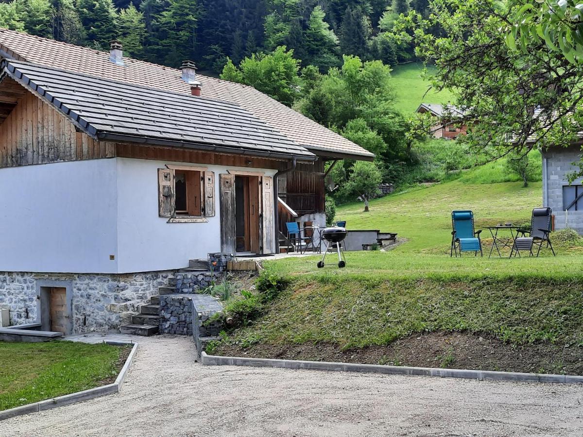 Le Petit Caboin Guest House Seytroux ภายนอก รูปภาพ